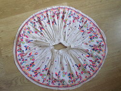 #1: 3-4л  30грн дырочка