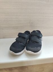 Кроссовки nike размер 25