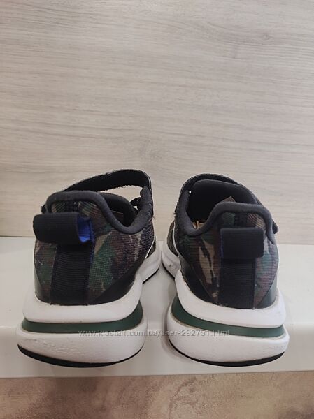 Кроссовки adidas размер 31