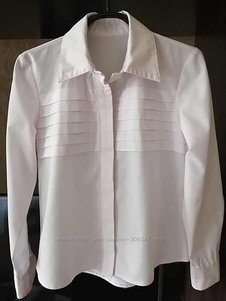 Біла рубашка, блузка на 7-9 років