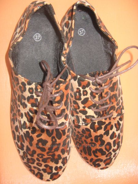 Туфлі-кросівки під гепард. 