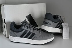 Adidas Originals кроссовки, новые оригинал.