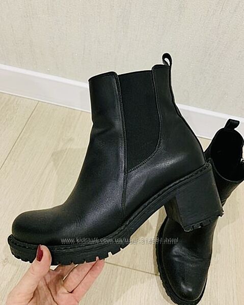 Ботинки Деми кожа 38р