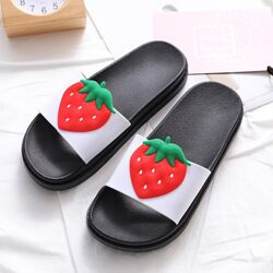 Яскраві жіночі сланці полуничка / чорні