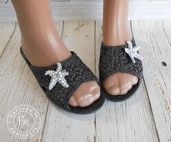 Яскраві літні шльопанці / чорні