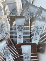 Зволожувальний матуючий крем зтрпічними смолами Sisley Mattifying