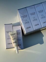 Антивіковий крем для шкіри навколо очей Dior Capture Totale 