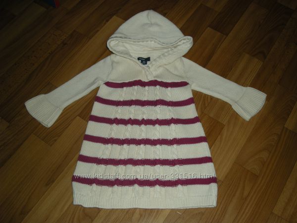 Вязаное платье-туничка на 6-12 месяцев 