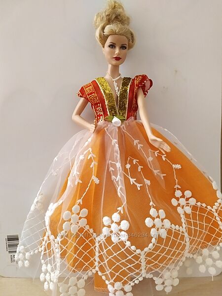 Платья для куклы Барби.  Фото реальные
