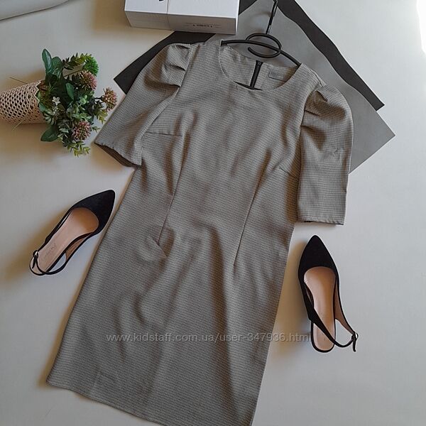 B. young  платье в клеточку р 38 отличное сток