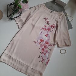 H&M гарна бежева  сукня р 12, 42 