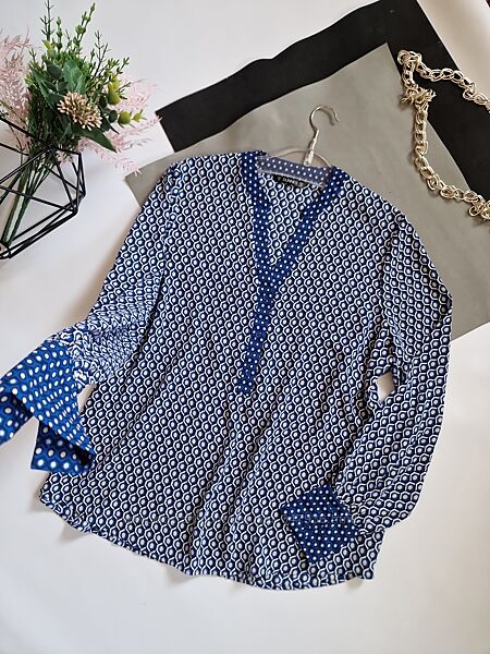 Dunnes дуже гарна блуза р 12 сток 