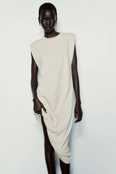 Варена трикотажна бежева сукня міді від Zara - S