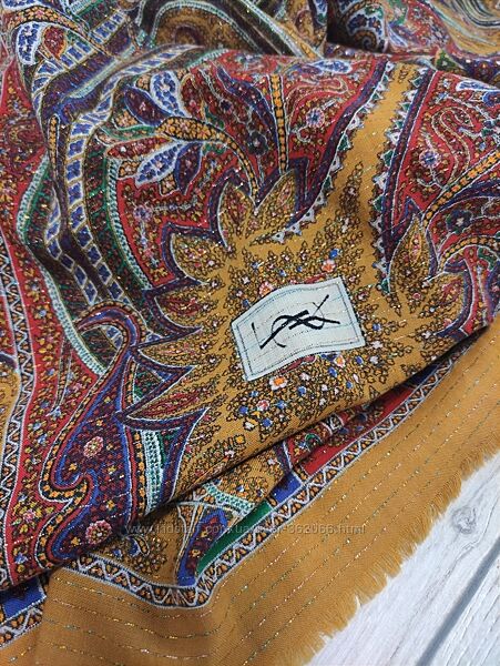  Винтажный редкий платок палантин натуральный Yves Saint Laurent 