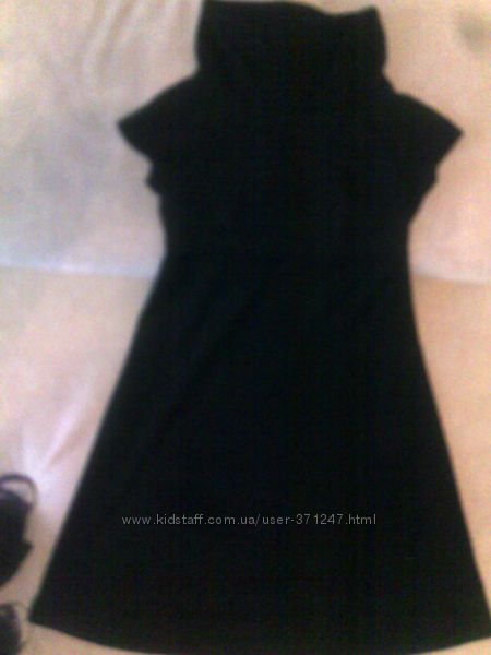 Черное платье GAP USA для беременных