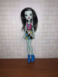 Кукла Monster High Френки Штейн монстер хай Frankie Stein оригинал