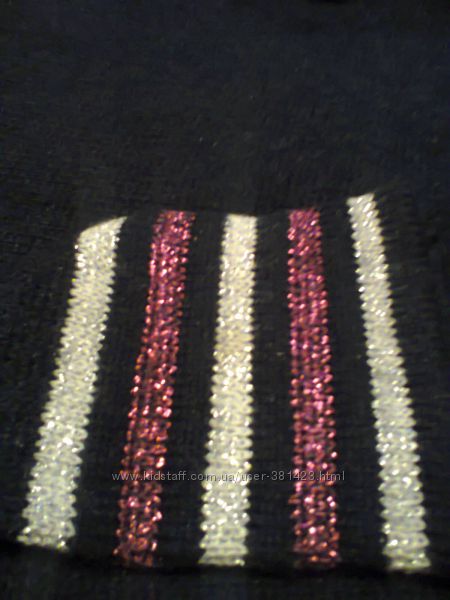 Теплий светр гольф.