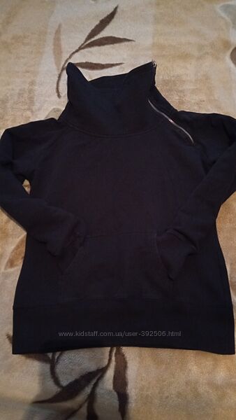  Стильная кофта с высоким воротом на молнии