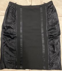Спідниця чорна 46 розмір