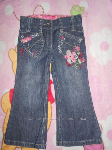 Продам красивенные джинсы для девчушки