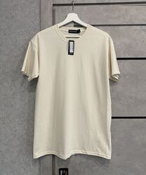 Футболка від PLT 