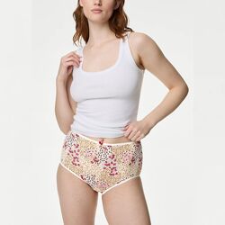 #7: В наявності 