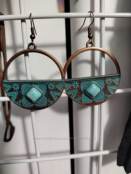 Сережки вінтажні великий вибір нові