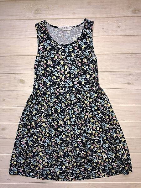 Платье H&M 8-10 лет