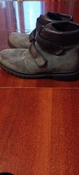 Продам новые демисезонные ботинки