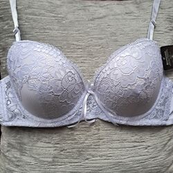 Бюстгалтер різні