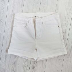 Шорти білі H&M на 11-14 pоків