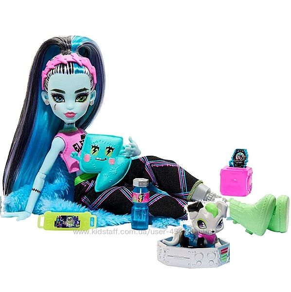 Кукла Монстр Хай Френки Штейн Пижамная вечеринка Monster High Frankie Stein