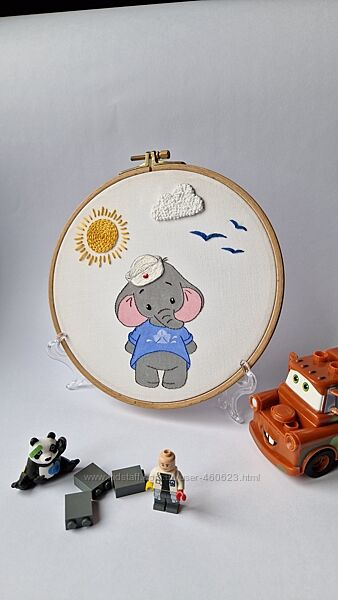 Слоненя в дитячу кімнату 