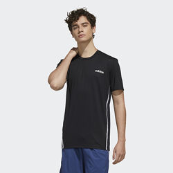 Adidas футболка 100 бавовна для тренувань, занять спортом S розмір. Оригін