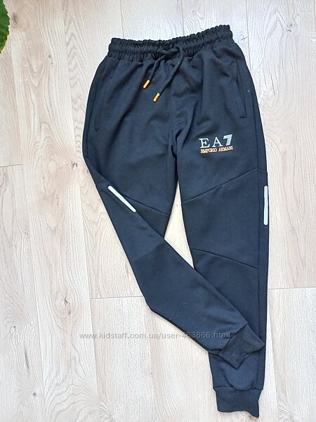 EA7 спортивні чоловічі штани S розмір  
