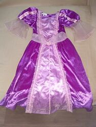 Продам в новом состоянии, фирменное Disney, красивое платье Принцессы , Зол