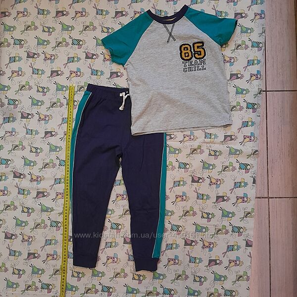 Футболка и штаны костюм комплект Matalan на мальчика 4-5 лет