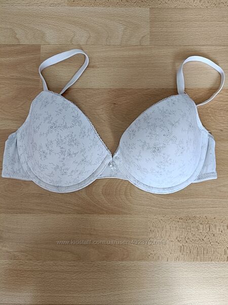 Два бюстгальтера Esprit, 75B