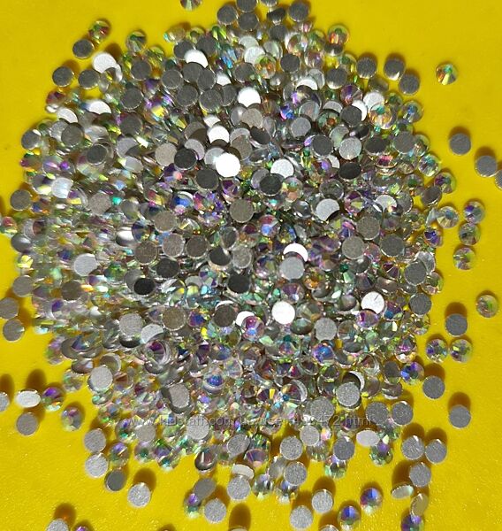 Стрази скляні голограмні АВ Crystal, розміри в наявності