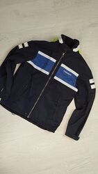 Куртка вітровка