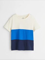 Футболка H&M на 4 - 6 лет.