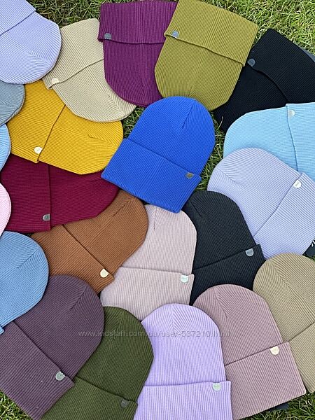 Женские шапки