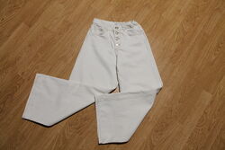 Крутячі білі джинси від zara 
