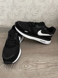 Кросівки на хлопчика 40-41 розмір