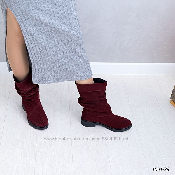 Бордові демісезонні напівчобітки з натуральної замші
