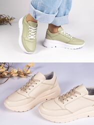 Жіночі шкіряні кросівки оливкового та світло-беж. кольору 