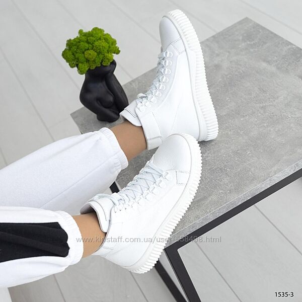 Жіночі білі шкіряні демісезонні черевики