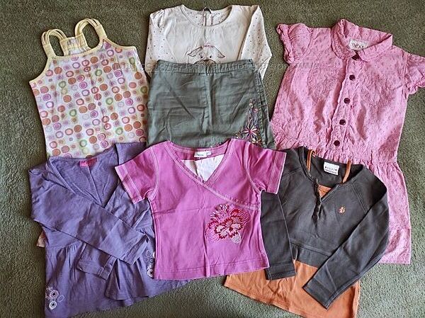 Комплект якісного та зручного літнього одягу для дівчинки 4-5 рочків