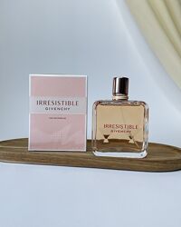 Жіноча парфумована вода Givenchy Irresistible 80 мл