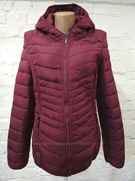 Демисезонная женская стеганая куртка бордового цвета, размер S
